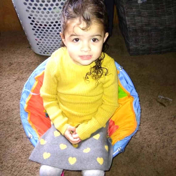 Meet your Posher, Jennifer - Picture 1 of 6